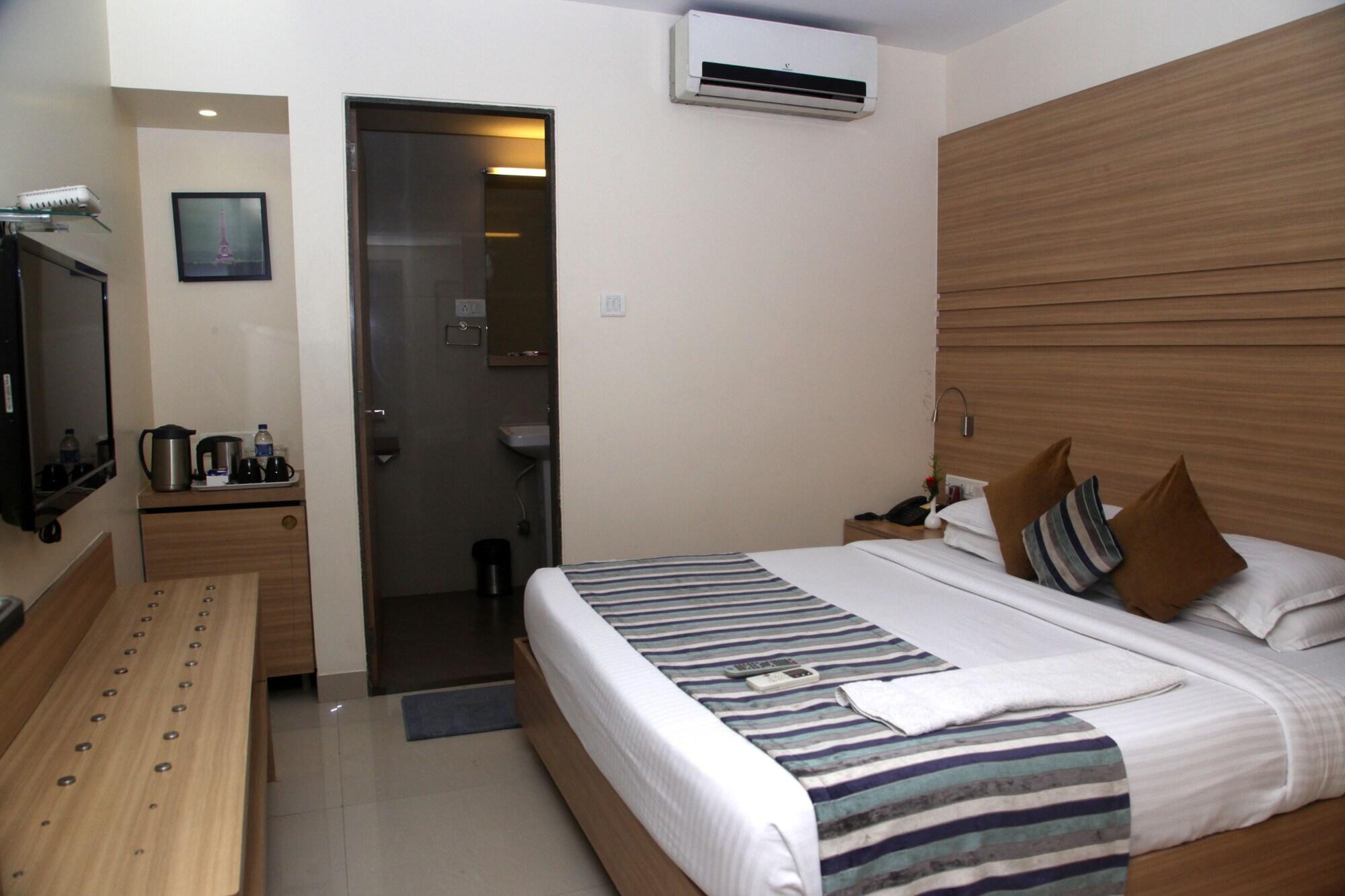 מומביי Hotel Concord Galaxy מראה חיצוני תמונה