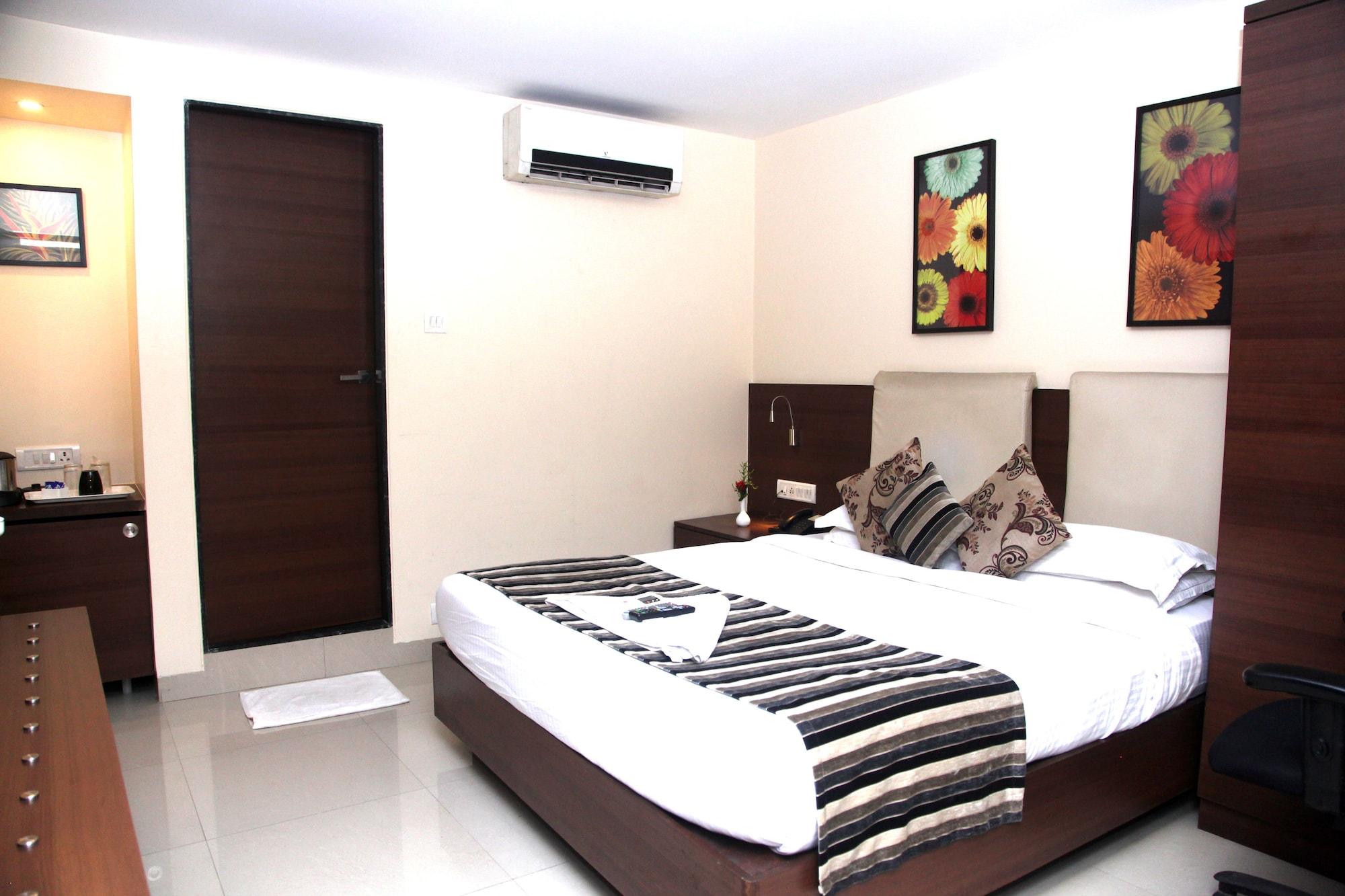 מומביי Hotel Concord Galaxy מראה חיצוני תמונה