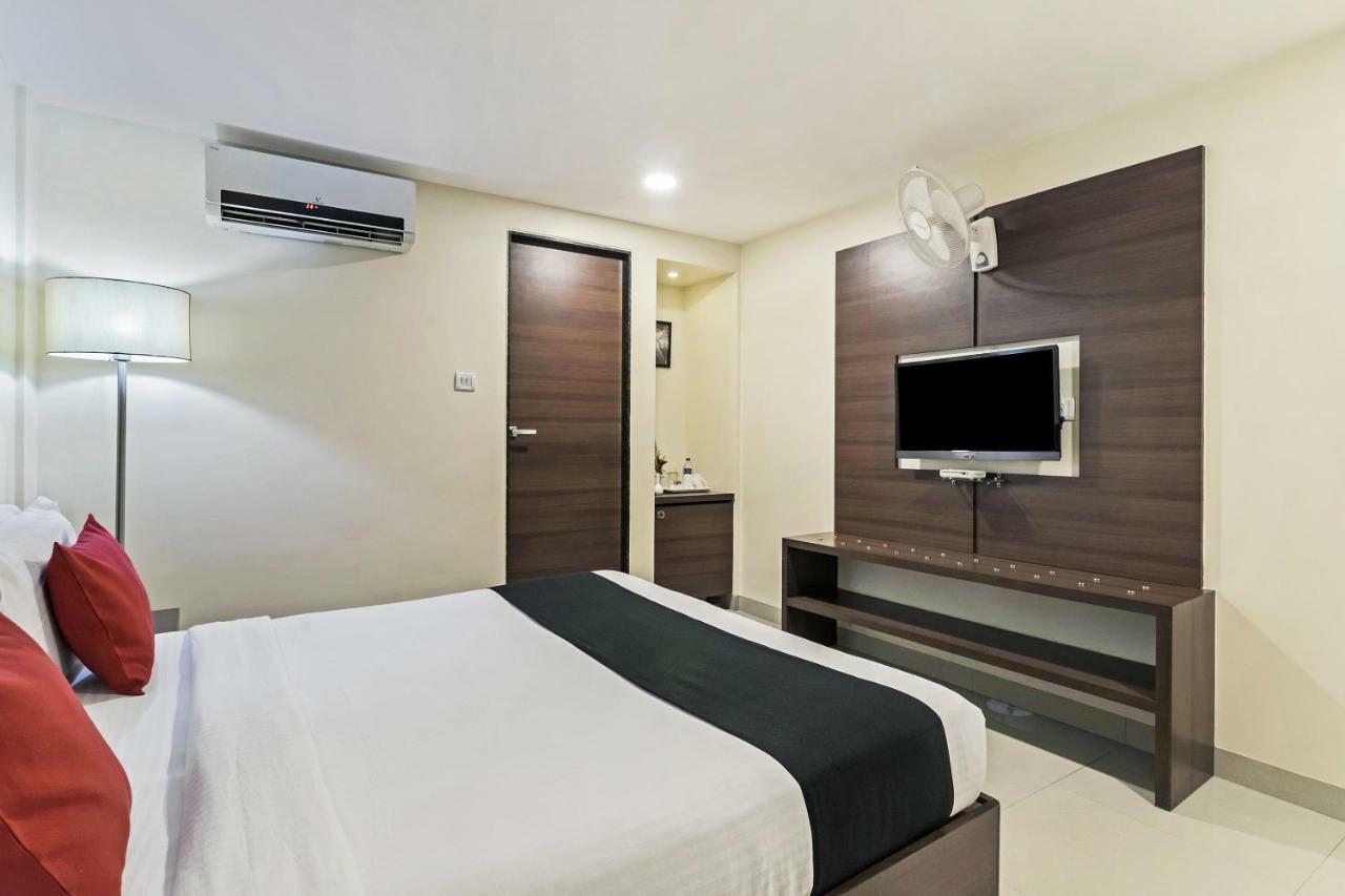 מומביי Hotel Concord Galaxy מראה חיצוני תמונה