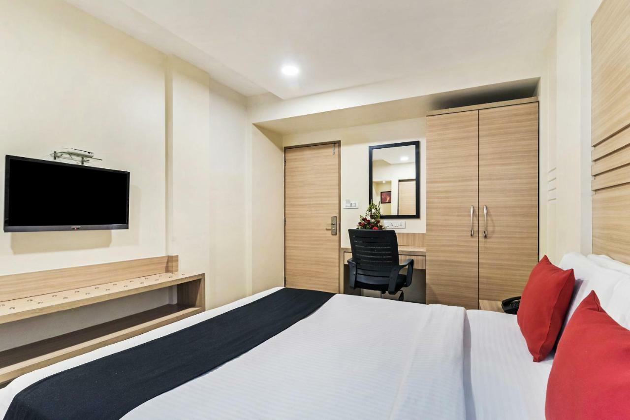 מומביי Hotel Concord Galaxy מראה חיצוני תמונה